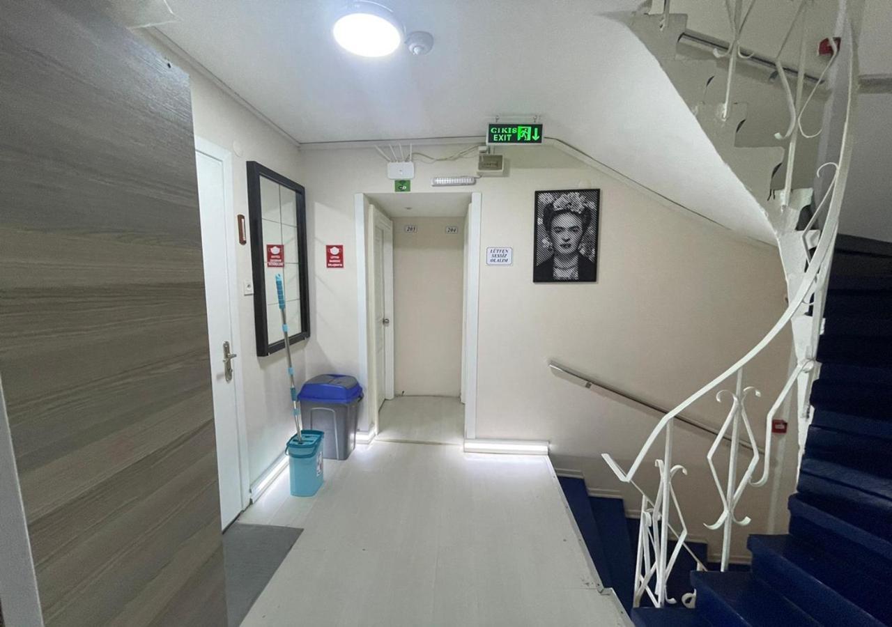 Meydan Pansiyon Uskudar Istambul Exterior foto