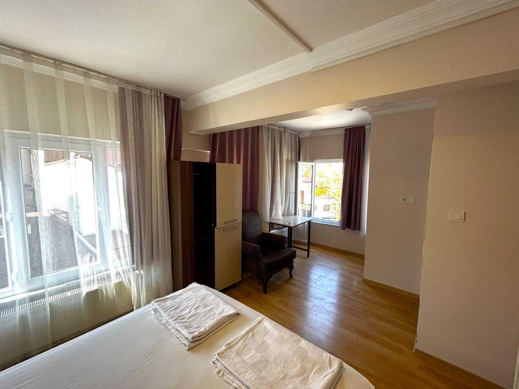 Meydan Pansiyon Uskudar Istambul Exterior foto