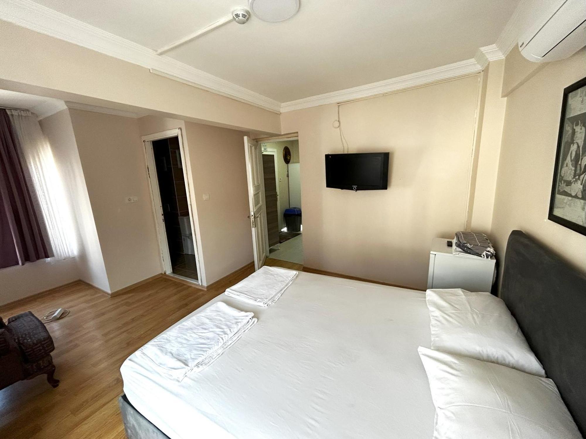 Meydan Pansiyon Uskudar Istambul Exterior foto